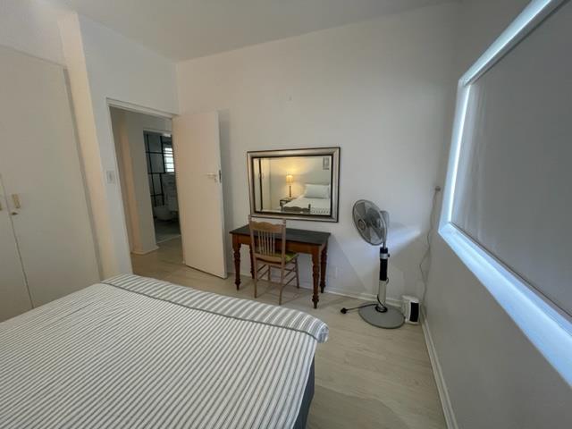 2 Bedroom Property for Sale in Sea Point Western Cape